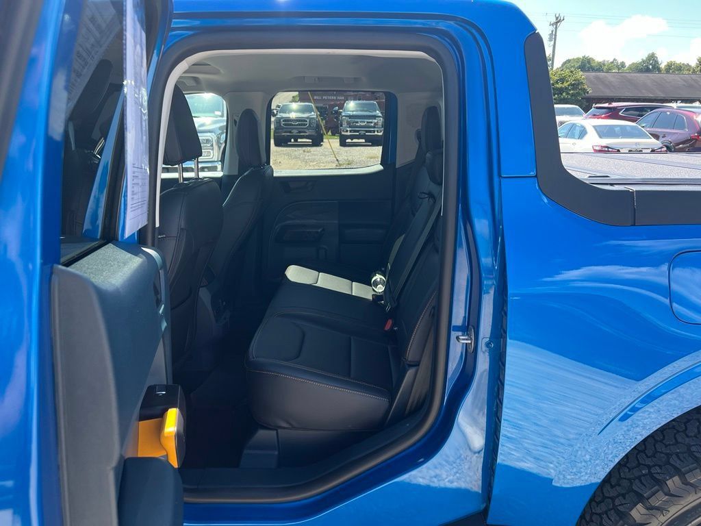 Used 2025 Ford Maverick Tremor AWD/4WD image 16