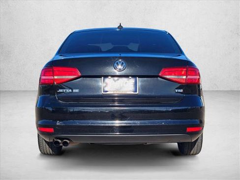 Used 2015 Volkswagen Jetta SE FWD image 6