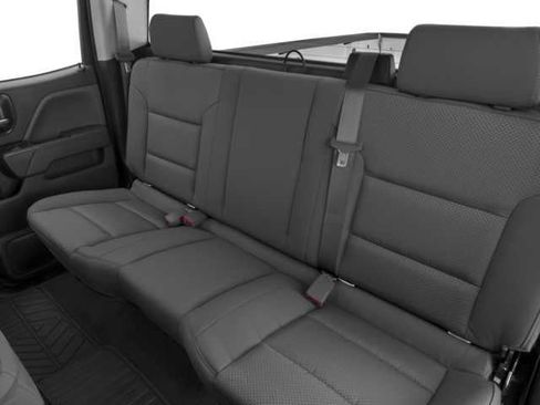 Used 2017 Chevrolet Silverado 1500 Custom w/ Custom Convenience Package AWD/4WD image 9