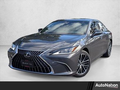 Used 2024 Lexus ES 300h w/ Premium Package