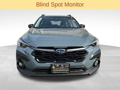 Used 2024 Subaru Crosstrek 2.0i Premium image 4