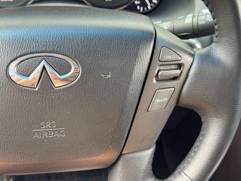 Used 2014 INFINITI QX80 4WD w/ Theater Package image 23