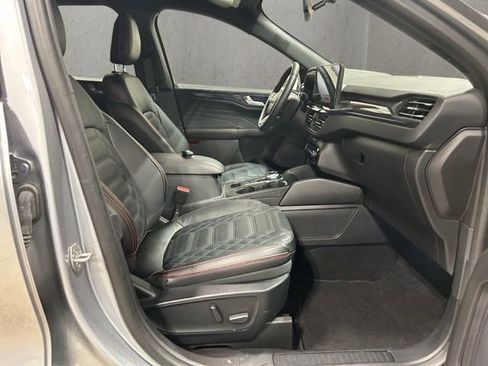 Used 2024 Ford Escape ST-Line Elite w/ Premium Technology Package image 20