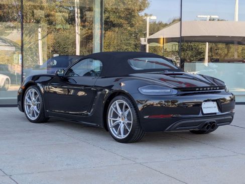 New 2025 Porsche 718 Boxster image 3
