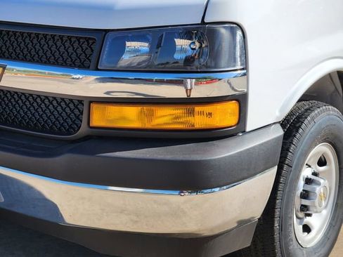 New 2025 Chevrolet Express 3500 w/ Power Convenience Package RWD image 15