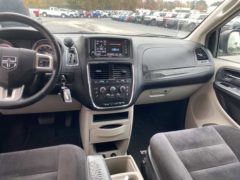 Used 2014 Dodge Grand Caravan SE w/ Quick Order Package 29E SE image 14