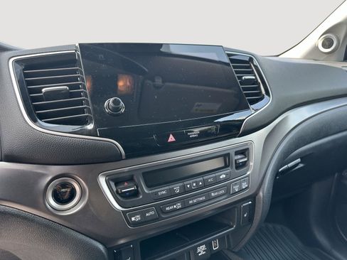 Used 2022 Honda Pilot Special Edition image 12