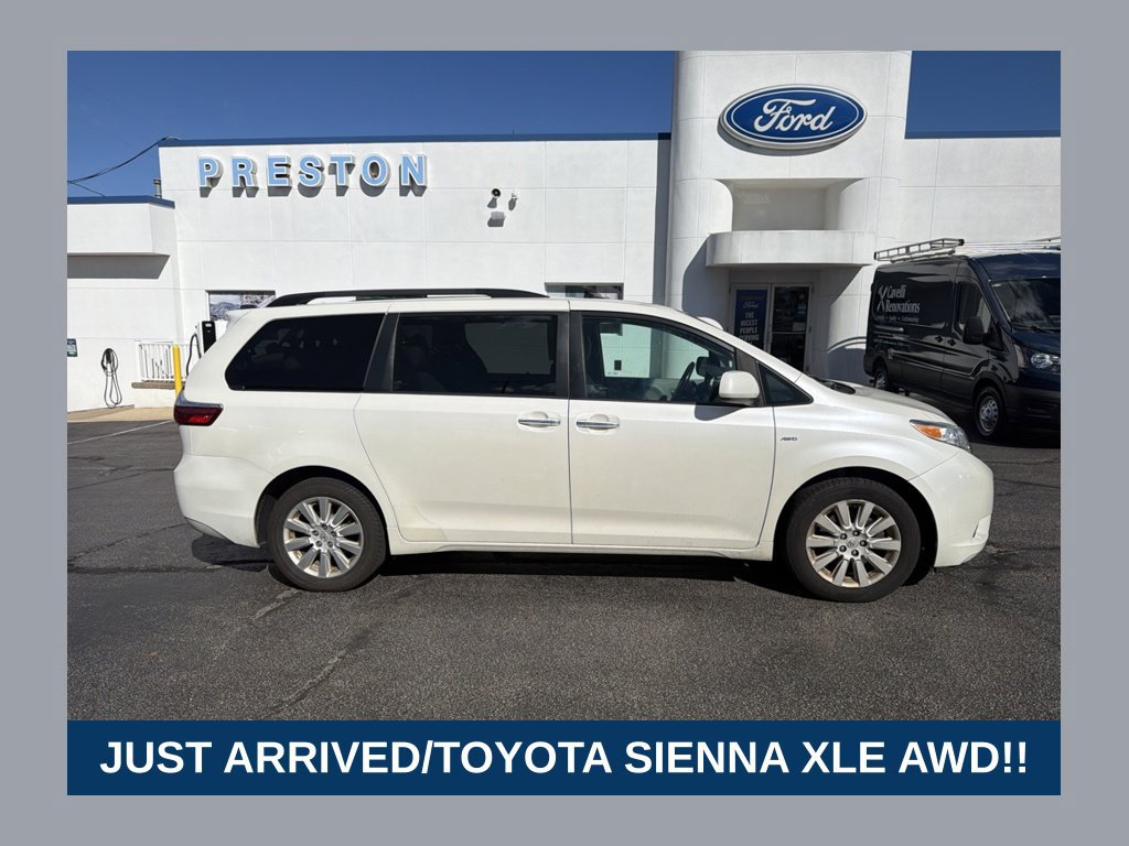 Used 2016 Toyota Sienna XLE w/ XLE Navigation Package AWD/4WD image 1