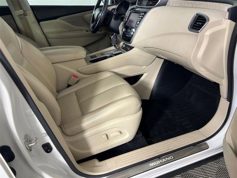 Used 2019 Nissan Murano SL image 14