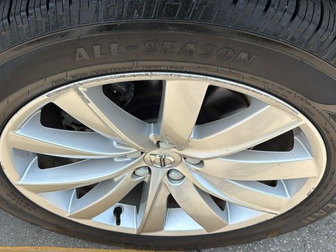 Used 2017 Volvo XC90 T6 Momentum w/ Vision Package AWD/4WD image 11