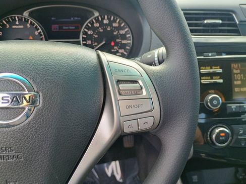 Used 2015 Nissan Altima 2.5 S w/ Power Driver Seat Package image 26