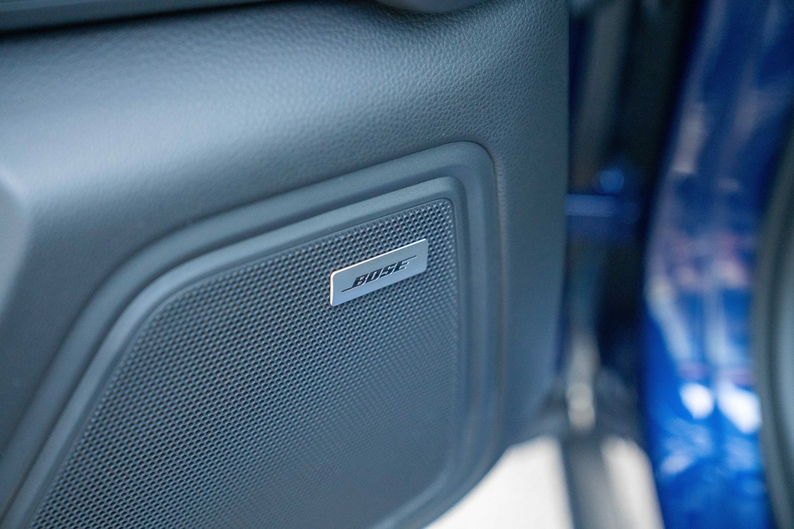 Certified 2026 Porsche Macan AWD/4WD image 11
