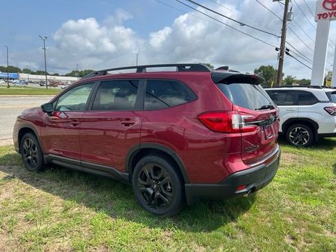 Used 2025 Subaru Ascent Bronze Edition w/ Onyx Package AWD/4WD image 7