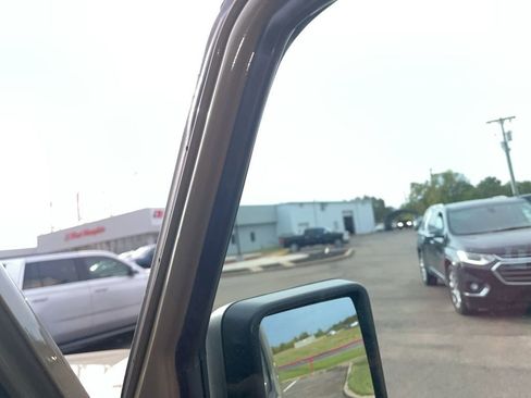 New 2025 Jeep Gladiator Sport image 51