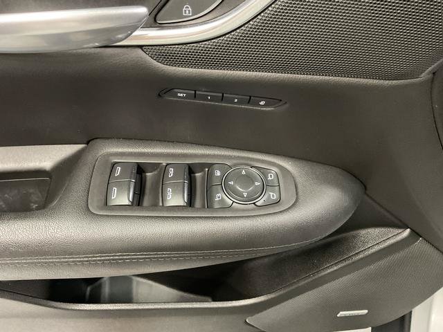 Used 2019 Cadillac XT5 Luxury AWD/4WD image 11