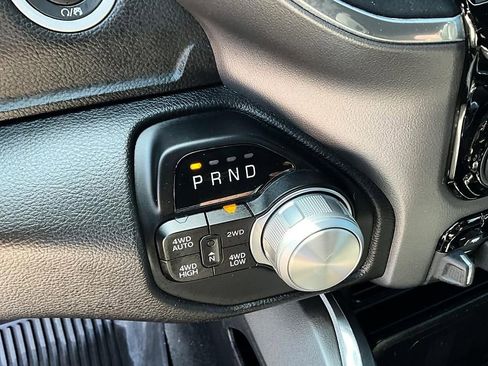 Used 2022 RAM 1500 Laramie AWD/4WD image 19