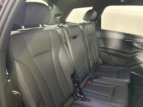Used 2025 Audi Q7 3.0T Premium Plus w/ Premium Plus Package image 12