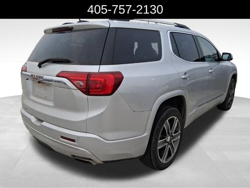 Used 2018 GMC Acadia Denali w/ Technology Package image 3