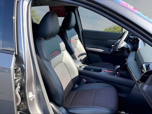 Certified 2026 Nissan Kicks SR FWD image 28