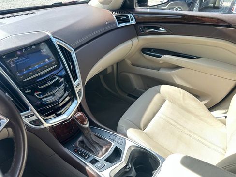 Used 2015 Cadillac SRX Luxury w/ Driver Awareness Package FWD image 26