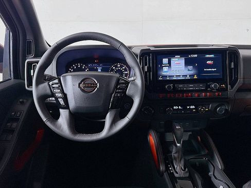 New 2025 Nissan Frontier PRO-4X image 21