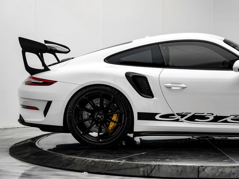 Used 2019 Porsche 911 GT3 RS RWD image 27