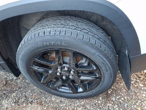 Certified 2023 Chevrolet Traverse LT image 7