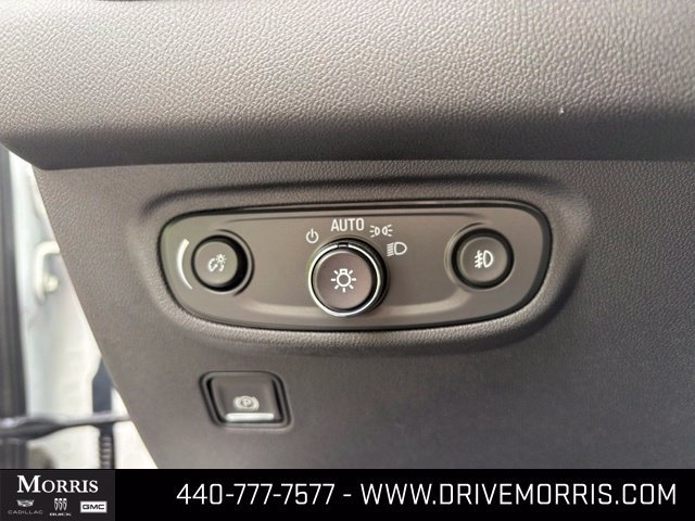 Used 2023 GMC Terrain SLT w/ Infotainment Package II AWD/4WD image 33