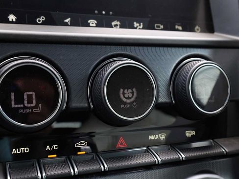 Used 2021 Jaguar F-TYPE Convertible RWD image 27