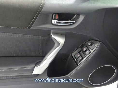 Used 2019 Toyota 86 image 17