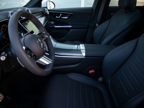 New 2026 Mercedes-Benz GLC 300 4MATIC image 11