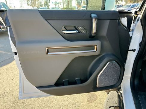 Used 2025 GMC Hummer EV 3X w/ LPO, Cargo Utility Package image 23