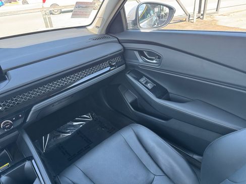 Used 2023 Honda Accord Touring image 20