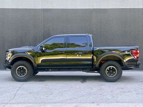 Used 2025 Ford F150 Raptor AWD/4WD image 3