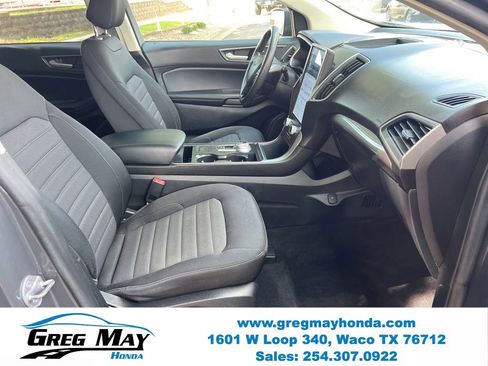 Used 2021 Ford Edge SE FWD image 12
