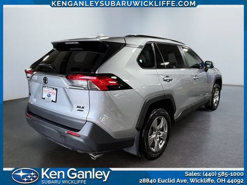 Used 2025 Toyota RAV4 XLE w/ Convenience Package AWD/4WD image 5