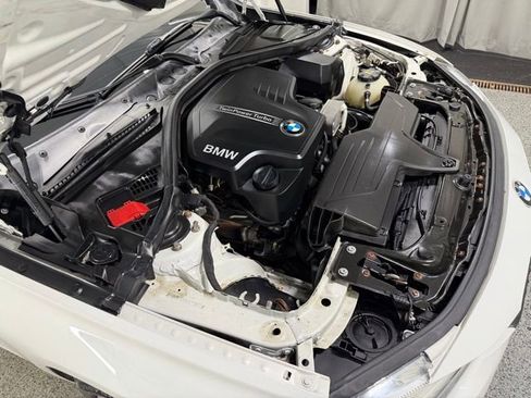 Used 2016 BMW 328i xDrive Sedan AWD/4WD image 24