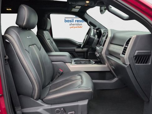 Used 2022 Ford F250 Platinum w/ Tremor Off-Road Package image 18