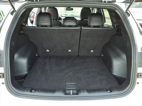 Used 2025 Jeep Compass Limited AWD/4WD image 13