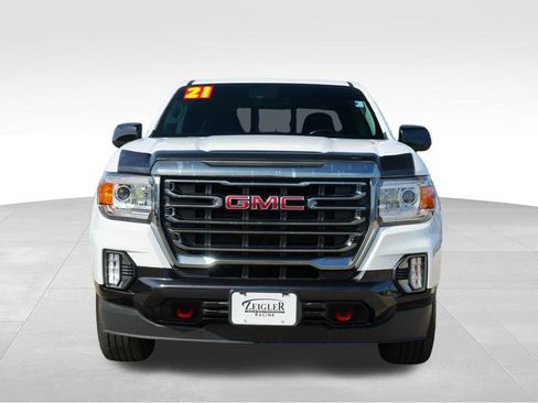 Used 2021 GMC Canyon AT4 image 2