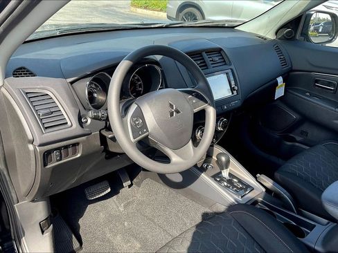 New 2025 Mitsubishi Outlander Sport ES image 6