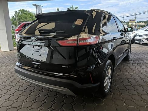 Used 2023 Ford Edge SEL image 5