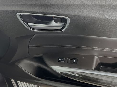 Used 2018 Acura TLX w/ Technology Package FWD image 32