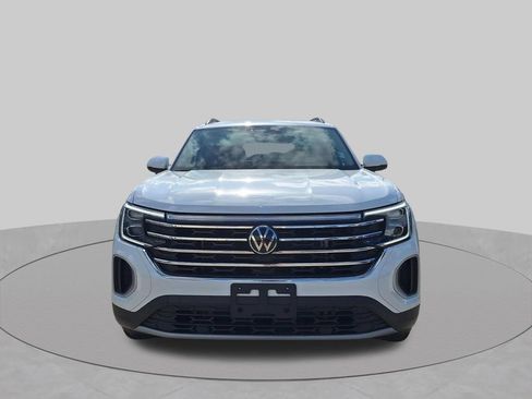 Used 2025 Volkswagen Atlas SE FWD image 10