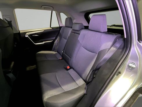 Used 2025 Toyota RAV4 XLE AWD/4WD image 22