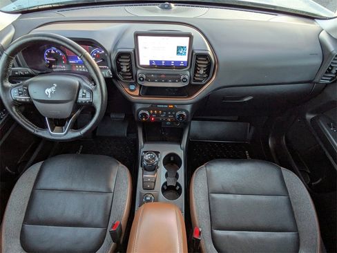 Used 2022 Ford Bronco Sport Outer Banks w/ Tech Package image 15