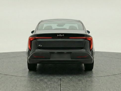 Used 2025 Kia K4 FWD image 7