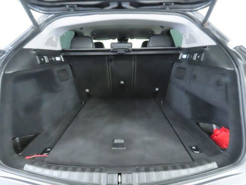 Used 2020 Alfa Romeo Stelvio image 28
