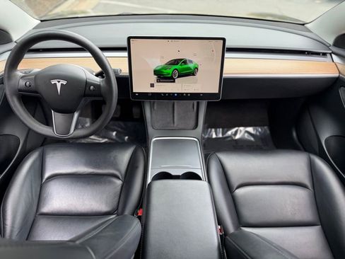 Used 2023 Tesla Model 3 Standard Range image 37