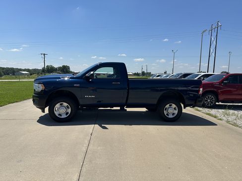 Used 2022 RAM 3500 Tradesman AWD/4WD image 12